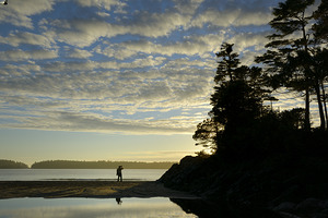 Photographing the sunset on Tonquin Beach