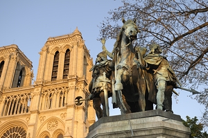 Statue de Charlemagne Paris France by Kevin Oke