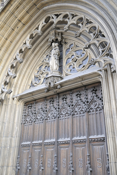 Entrance door detail of Eglise Saint-Bonaventure. France Print
