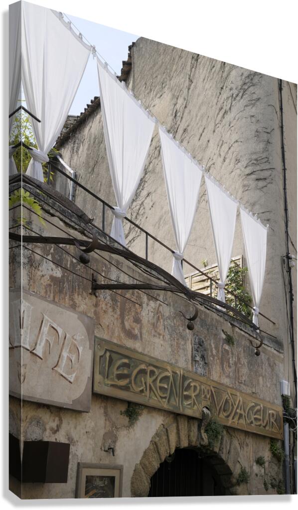 Le  Grenier Du Voyageur Lourmarin Canvas Print