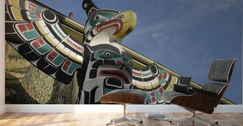 Thunderbird Above Killer Whale   Carver: Harold Alfred 1990. Cowichan Valley Vancouver Island British Columbia Canada. Wall Murals