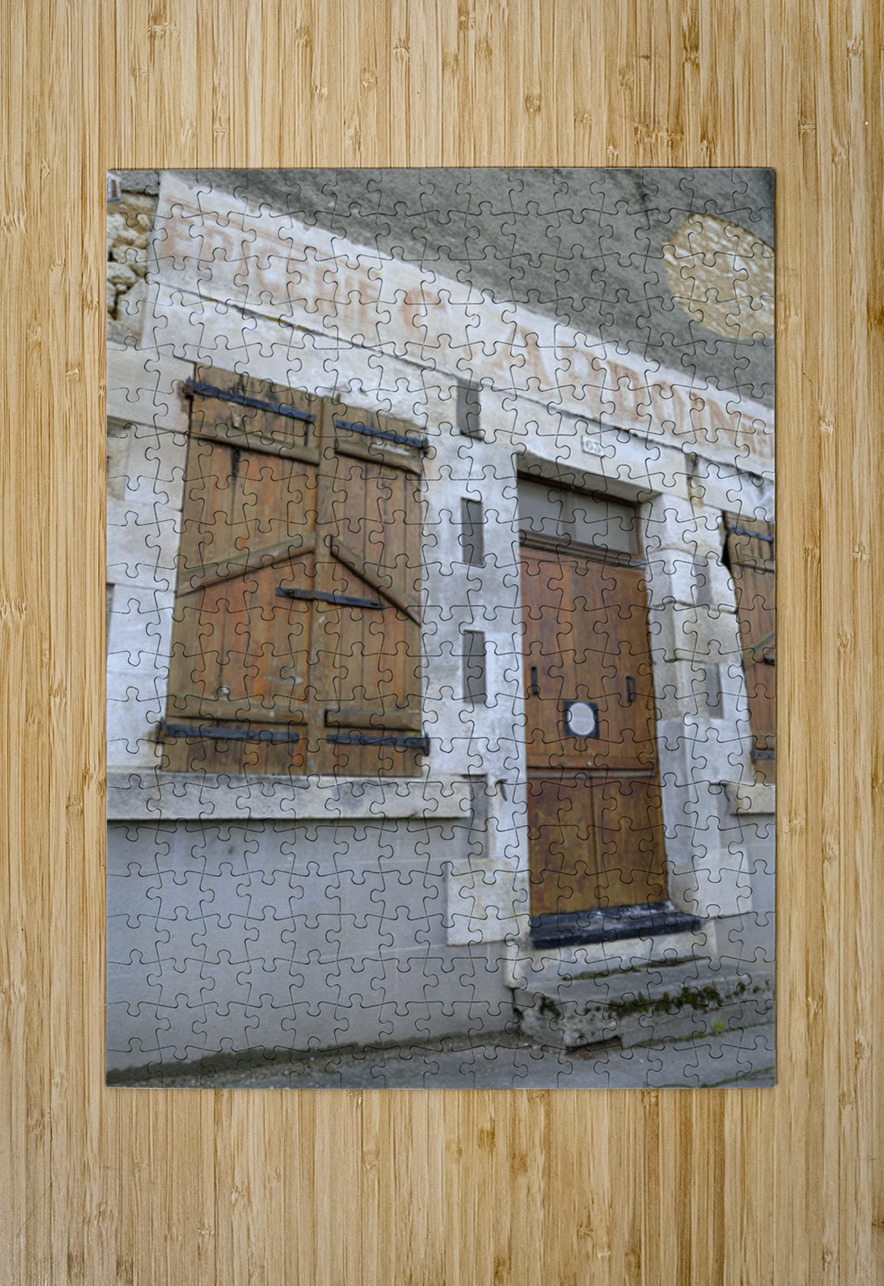 Old door and windows. Herry. France Kevin Oke Puzzle printing