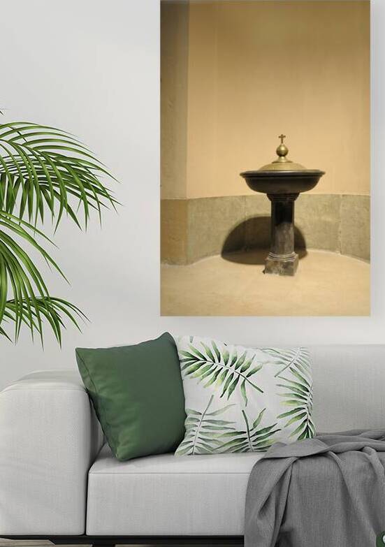 Baptismal urn Eglise Saint Pothin by Kevin Oke